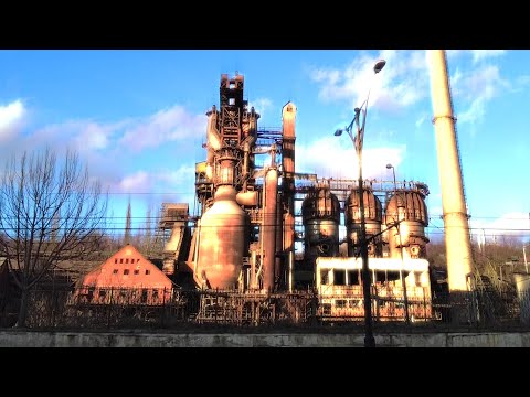 The City That Looks Like A Video Game | Reșița, ROMANIA 🇷🇴