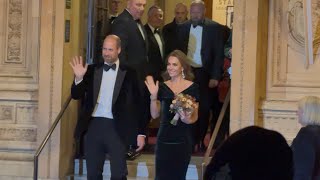 PRINCESS KATE STEALS THE SHOW IN ELEGANT EMERALD VELVET ✨