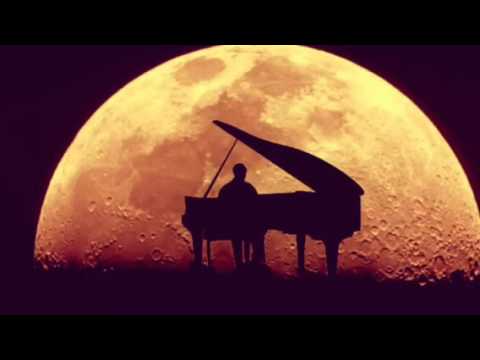 JRU STARZ (Love on the moon)