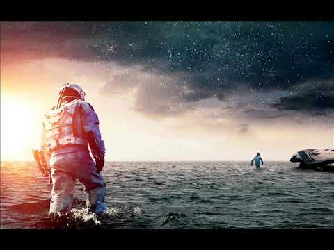 En Attendant Godard - Interstellar