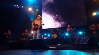 &quot;Way down yonder on the chattahoochee&quot;...Alan Jackson