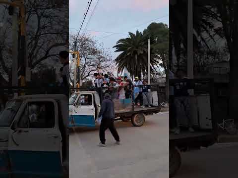 El chófer también festeja!!! En Obispo Trejo, la perla del noreste cordobés!!!