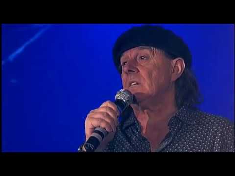 Aleksandër Gjoka: Dashurisë Së Shkuar (Official Video) Pallati i Kongreseve - Tiranë 2017