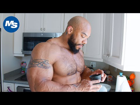 What Bodybuilders Eat For Breakfast | Sergio Oliva Jr | 3 Weeks Before Show