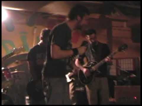 Roncio Boys - Scarpe grosse, cervello fino (LIVE @ Indian Club)