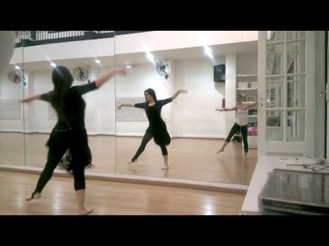 Laura Marti clase en The Palace de Yamil Annum "Modern Bellydance" 2016