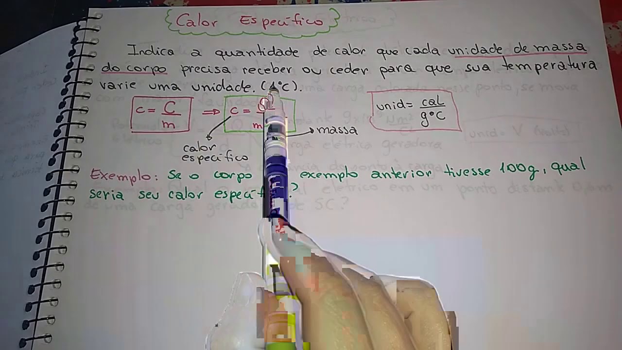 Capacidade térmica e calor específico com exemplos resolvidos.