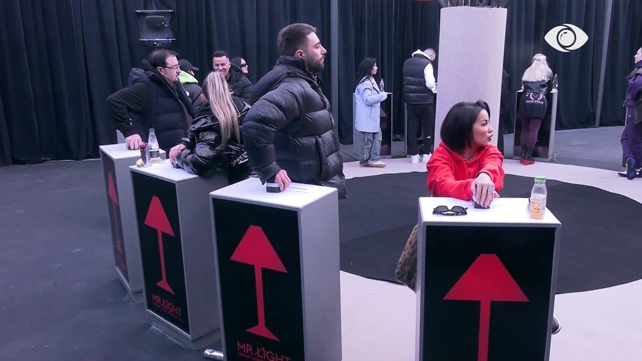 Roza: Unë e lë lojën, nëse ti ndahesh nga Ilnisa