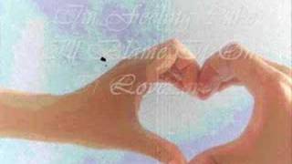 Alana Grace - Black Roses Red