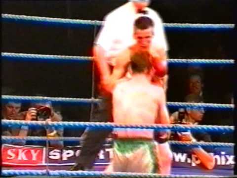 boxing: stevie quinn  vs ross cassidy