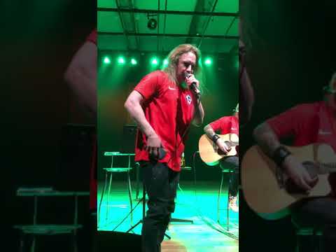 Hunting high and low - Blackoustic Temuco