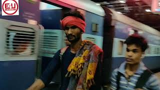preview picture of video 'KATNI STATION Early Morning Train Announcements Back to Back :MSTS/IRFCA'