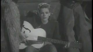 Bidin&#39; My Time - Judy Garland