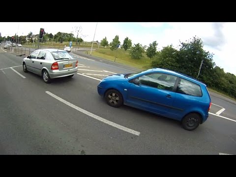 VK53VWL - On The Phone