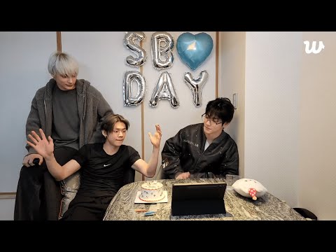 [MULTI SUB] TXT WEVERSE LIVE (2025.12.05) | SOOBIN BIRTHDAY LIVE 🎂