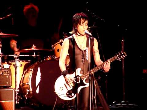 Joan Jett and The Blackhearts - Fetish