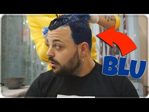 😅 MI SONO FATTO I CAPELLI BLU PER UNA SCOMMESSA!!! - Challenge