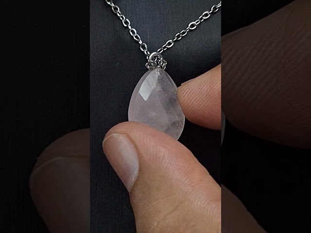 تعليقة اكسسوار حجر جمشت طبيعي مفحوص و موثق بشهادة...