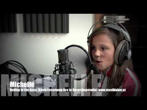Michelle 11 Jahre,  Adele Rolling in the Deep (Cover)