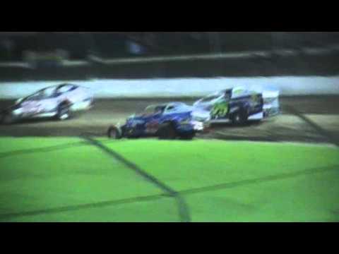 V8 Dirt Modifieds Triple 20 - Race 1 - Lismore Speedway - 05.03.16