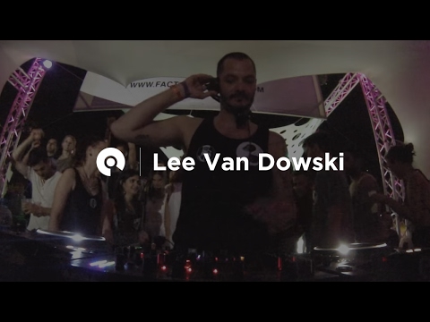 Lee van Dowski Live @ Mobilee Pool Session, OFF BCN 2014