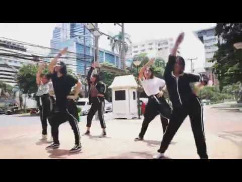 Crayonpop bar bar bar dance cover by Crayon Blink (practice Ver)