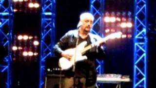 Thatsitaly.net - Music - Pino Daniele - Che Dio ti benedica (God Bless You) - July 28, 2010