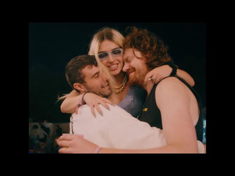 Video thumbnail for Billie (loving arms)