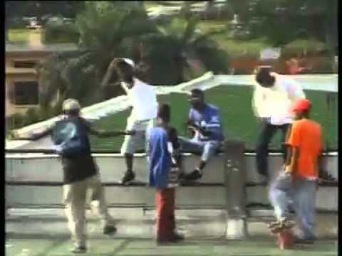 professeur T kel est ton nom