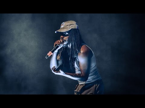 Earl Sweatshirt - Plugged In