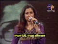 Shreya Ghoshal singing Lata Mangeshkar classic 
