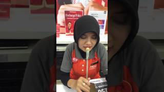 Download lagu Ternyata BEGINI Aksi MC cantik di MALL, GAK Nyangka!!! mp3 Download lagu Ternyata BEGINI Aksi MC cantik di MALL, GAK Nyangka!!! mp3