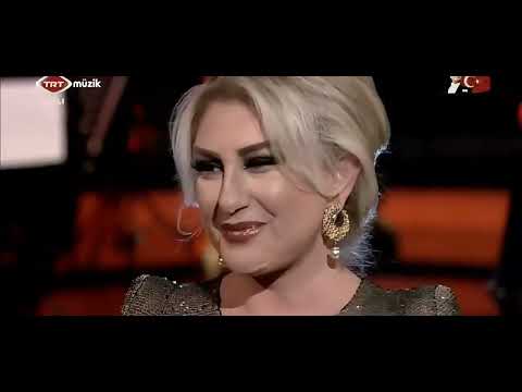Muazzez Ersoy - Bir Şarkısın Sen(Samanyolu) (CANLI)
