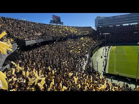 "RECIBIMIENTO DE LA HINCHADA DE PEÑAROL VS NACIONAL - CLAUSURA 2026" Barra: Barra Amsterdam &bull; Club: Peñarol