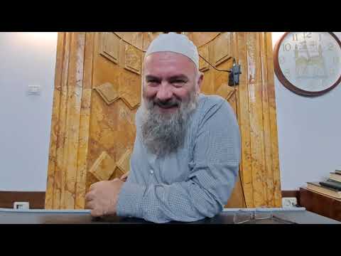 "Të gjithë janë të barabartë para Zotit, Muslimanë, Krishterë, Hindusë.." - Hoxhë Bekir Halimi