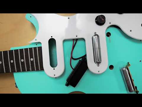 What pickups fit in an Epiphone Les Paul SL?