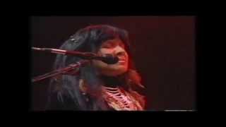 Buffy Sainte-Marie: "Bad End" - Live at Roskilde Festival 1992