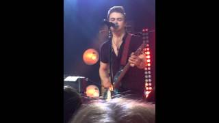 Flashlight - Hunter Hayes live @ iHeartRadio Theatre 10-27-15