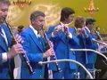 Lawrence Welk Orchestra - Tie A Yellow Ribbon (Round The Old Oak Tree)