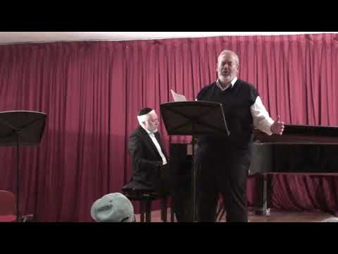 E. Vahl: "Mimkomcha malkeinu" and "tov lehodot la Shem" for tenor and piano.