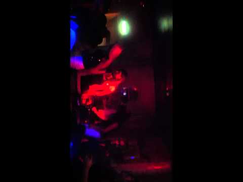 DEEJAY F-ONE Club bebek ( almanya dusseldorf )