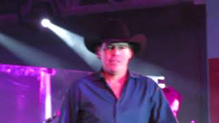 Clay Walker "She Gets What She Wants"