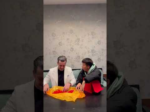 Kinezi leni ka nda menjen me u martu hahaha #albania #china #funny #humor