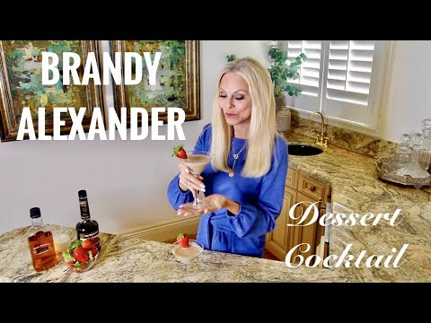 BRANDY ALEXANDER ~ Dessert Cocktail | The Style Chase |