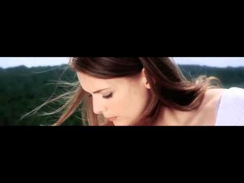 Beat Service & Sarah Lynn - Dream Weaver (RNM)