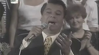 JUAN GABRIEL - QUE CHASCO ME LLEVÉ