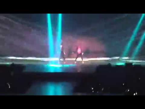 131224 Krystal & Victoria - Dance Break (Christmas Wonderland)