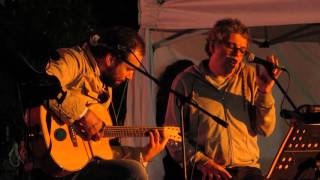 Hijos del calvario / Santiago Cruz y Pedro Guerra