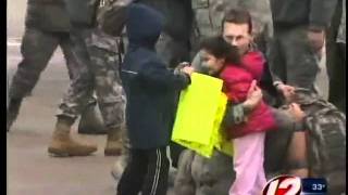 preview picture of video 'Holiday homecoming for many RI troops'