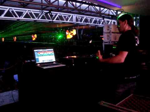 OUTER SIGNAL (JOSH) LIVE @ CLUB A - SÃO PAULO BRASIL 16/01/10